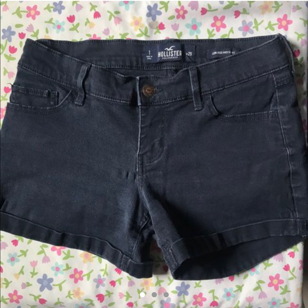 Hollister low rise mid light wash navy blue shorts